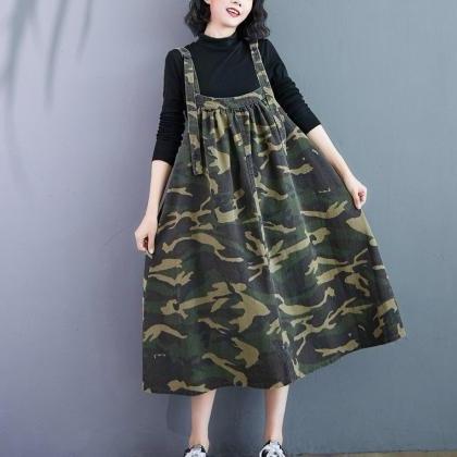Woman Fashion Demin Dress Suspender Skirt..